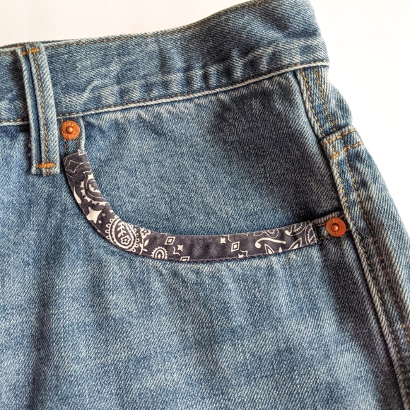 Like New Gap Super High Rise Denim Shorts - Picture 6 of 10